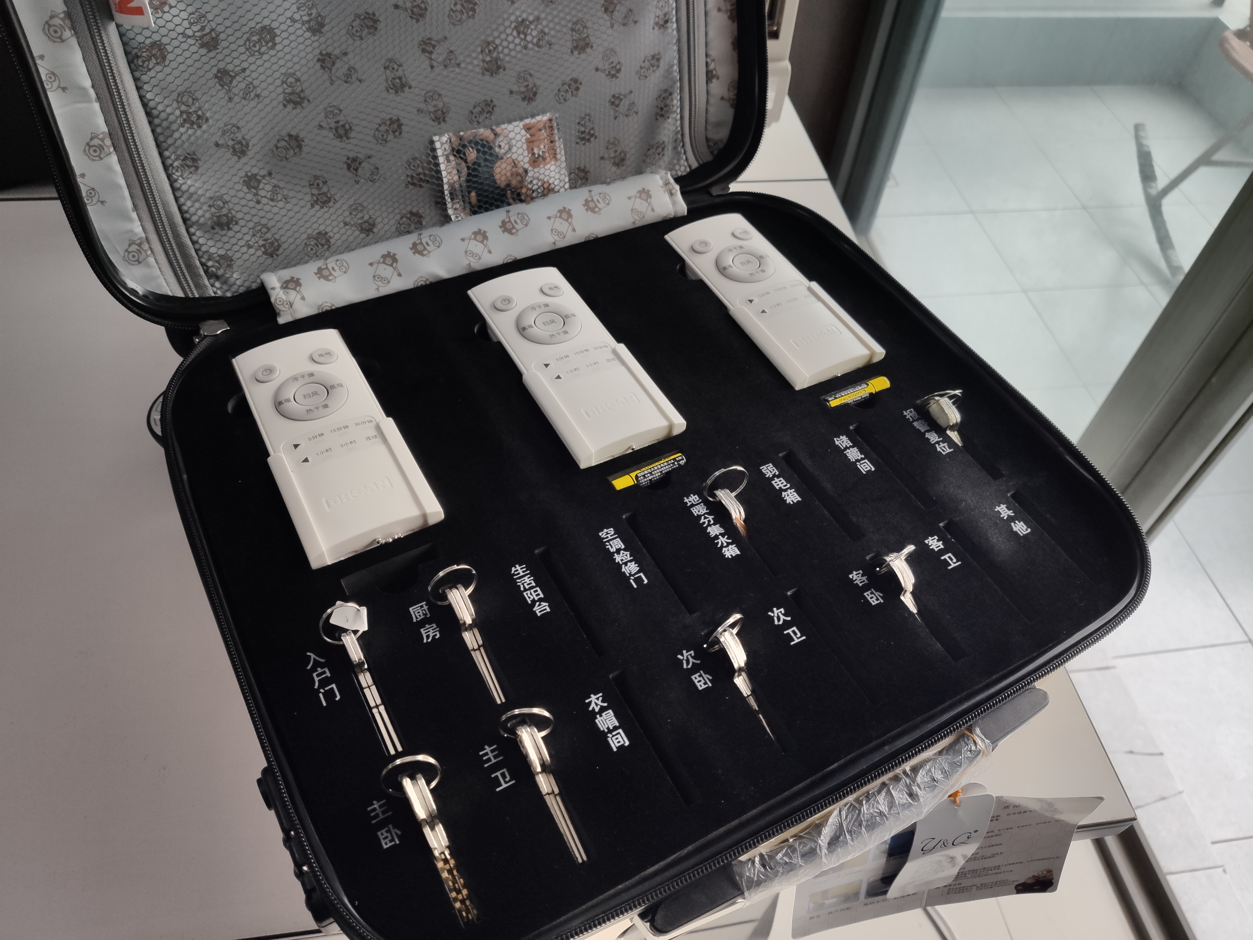 EVA珍珠棉包裝盒內(nèi)襯.jpg EVA珍珠棉包裝盒內(nèi)襯.jpg